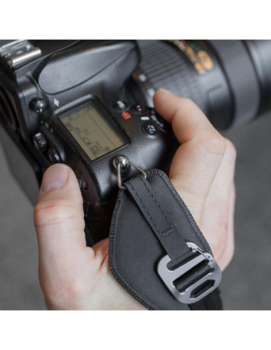 Peak Design Clutch v3