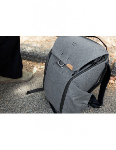 PEAK DESIGN Everyday Backpack 20L v2 - Charcoal