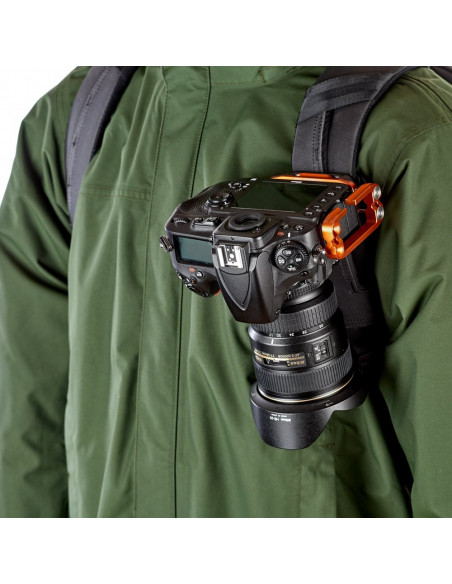 3 Legged Thing Ellie PD Universal L-Bracket with Peak Design Capture-compatible base - Copper