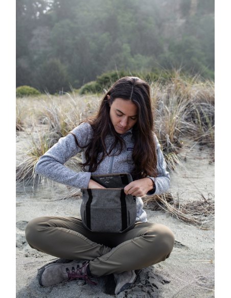 Peak Design Field Pouch Charcoal v2 - Grafitowy, z paskiem