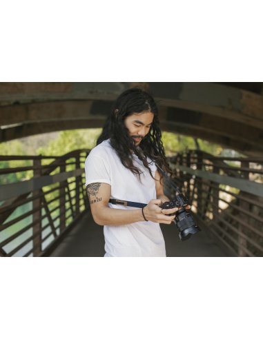 Peak Design Leash Midnight v3